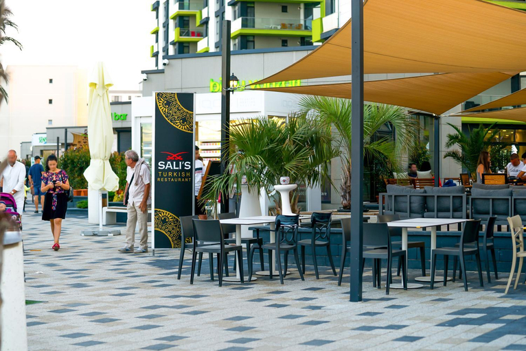 Food & Drinks, Alezzi Beach Resort, Navodari