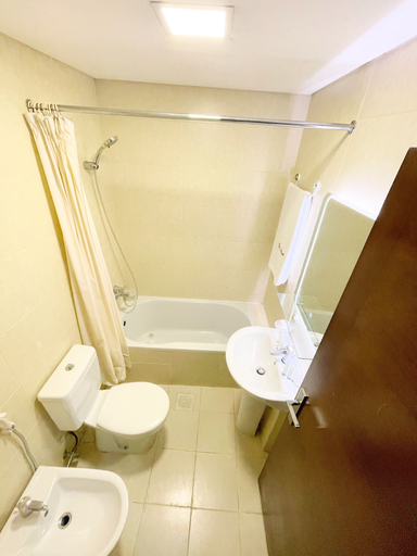 Bathroom 3, Bella Rosa Hotel, Beirut