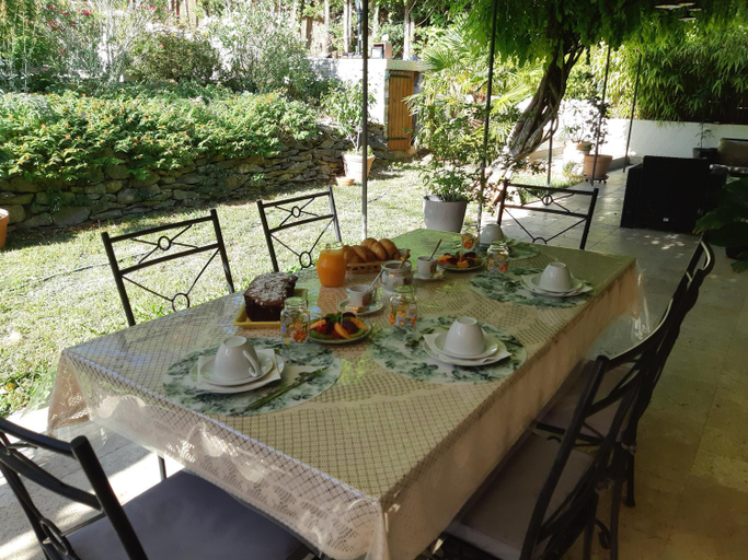 Others 5, Chambres d'Hotes en Provence - Piscine, Spa, Tennis, Bouches-du-Rhône