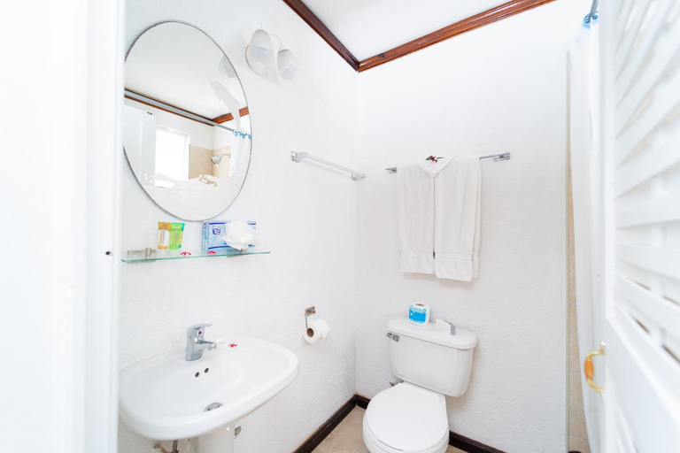 Bathroom 4, Franklyn D Resort & Spa All Inclusive