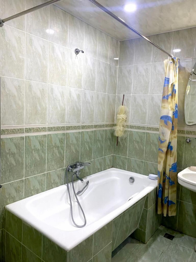 Bathroom 5, S. T. Hostels, Baku