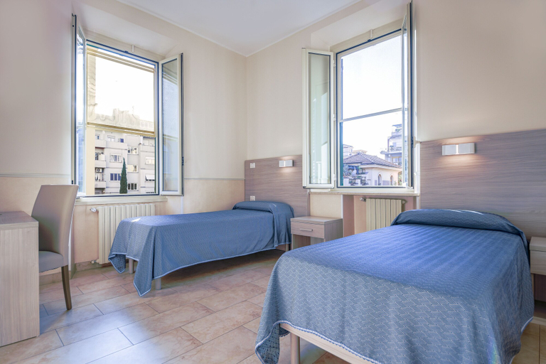 Bedroom 4, Casa San Giuseppe, Roma