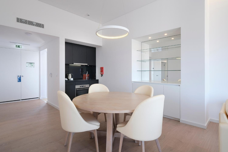 Dining Room 7