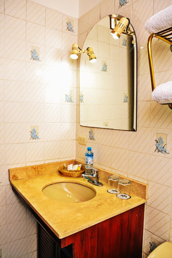Bathroom, Apart Hotel Caminos del Inca, Lima
