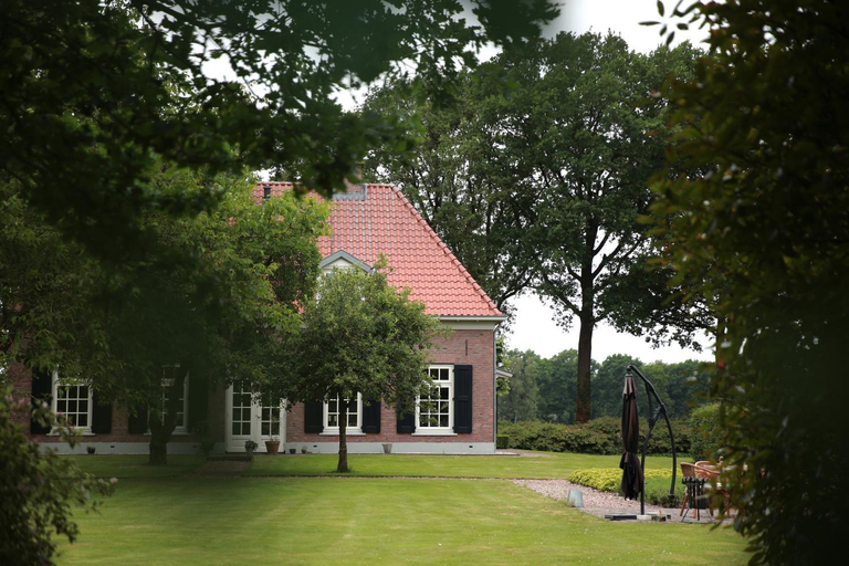 Others 4, PicaBella - B&B en atelier, Lochem