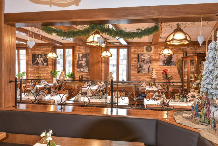 5, Hotel Ristorante Rostica, Reutlingen