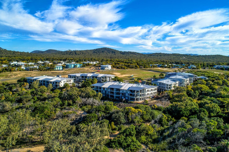 Exterior & Views 1, Pavillions on 1770, Miriam Vale