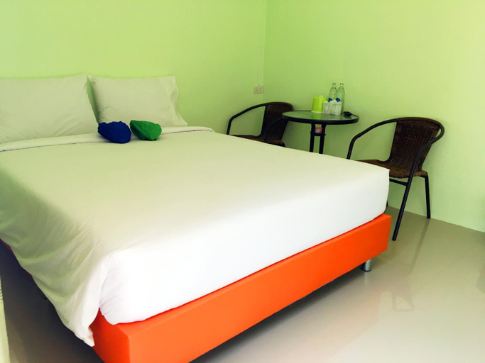 Bedroom 2, Go Green Resort, Muang Chumphon