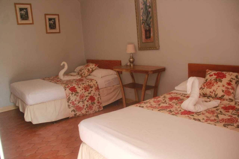 Bedroom 3, HOTEL ROYAL CHATEAU, Tola