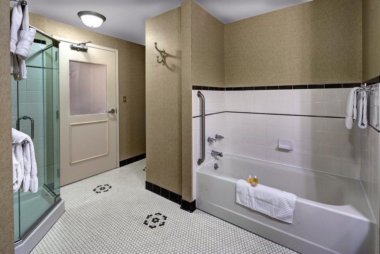 Bathroom 5, Carnegie Hotel, Washington
