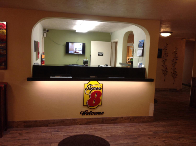 Public Area 2, Super 8 by Wyndham Idaho Falls, Bonneville