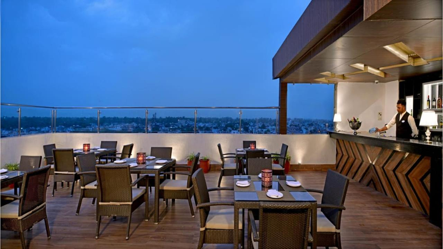 Food & Drinks 3, Golden Sarovar Portico Amritsar, Amritsar