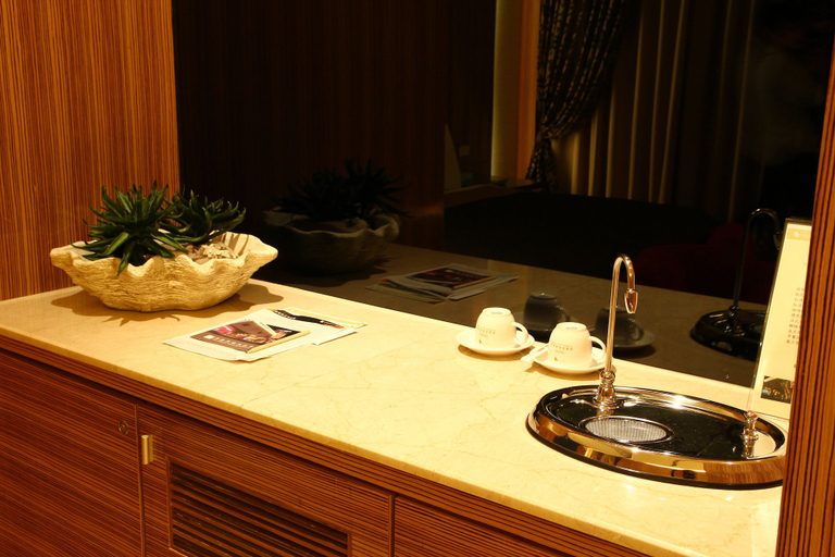 Food & Drinks, Madrid Classic Hotel, Hsinchu City