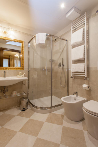 Bathroom 5, Hotel Al Ponte Mocenigo, Venezia