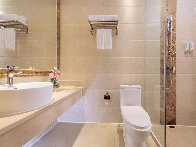 Bathroom 3, Vienna Hotel (Huizhou Zhongkai Chenjiang Avenue), Huizhou