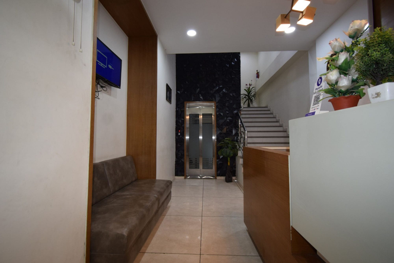Others 5, Hotel Embassy, Gandhinagar