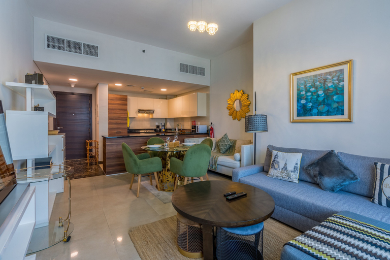 Living area 4, Stunning 1B Apartment With Balcony in Dubai Marina, Dubai