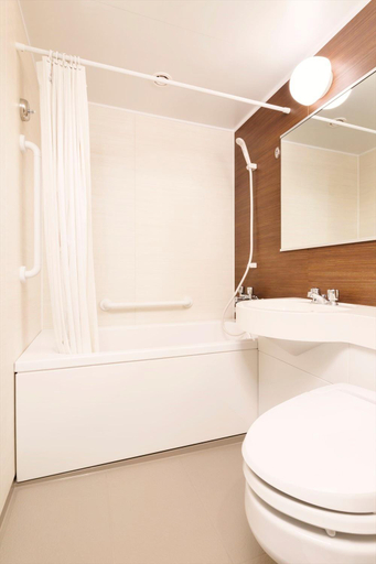 Bathroom 4, Hotel New Yokosuka, Yokosuka