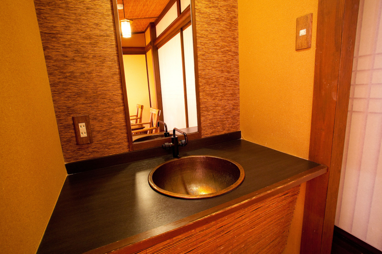 Bathroom 5, Dantoukan Kikunoya, Ōtsu