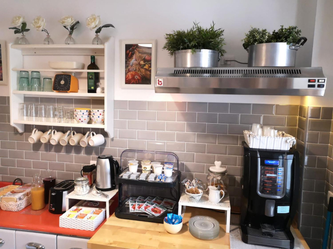Food & Drinks 2, La Chiave di Roma, Rome