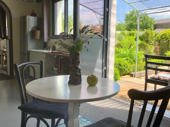 Others 4, Le Grenier du Jardin, Manche