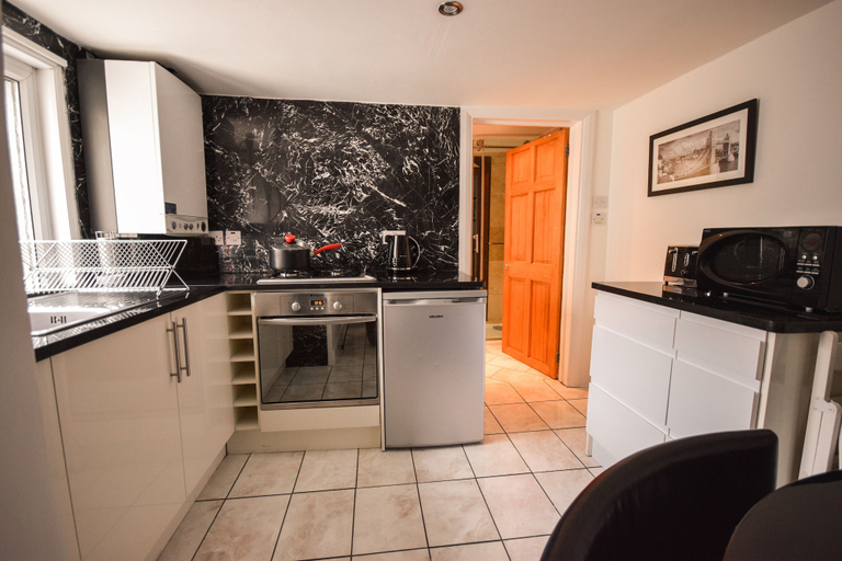 Others 4, Two Bedroom Apartment at Old Compton Street, London
