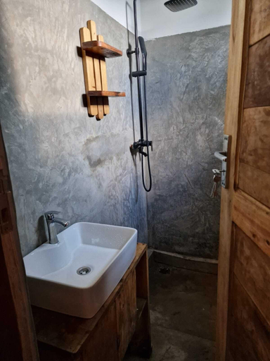 Bathroom 3, Coconut Mafia Island Bungalows, Mafia