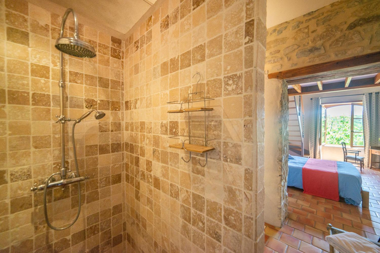 Bathroom 2, Maison d'Hotes Mas de la Chadenede, Ardèche