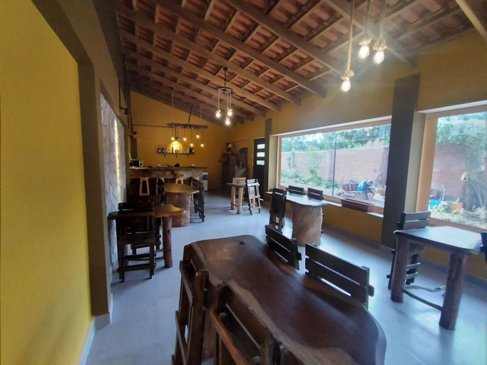 Food & Drinks 2, Como en Casa Torotoro, Charcas