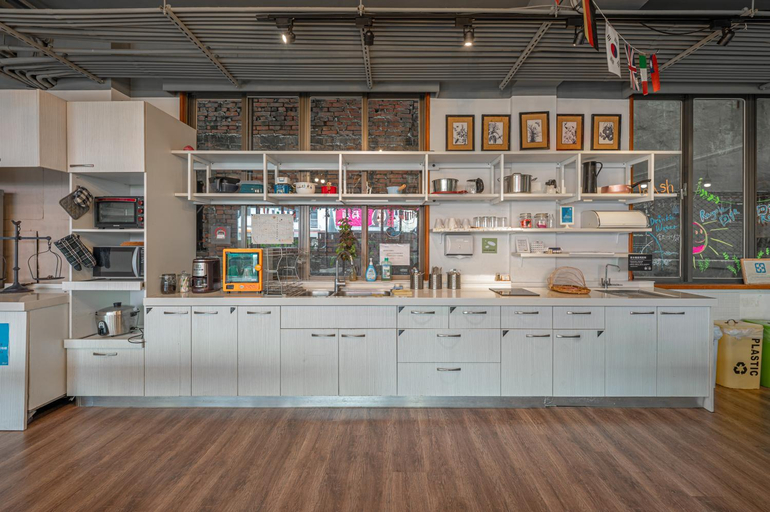 Food & Drinks 5, Light Hostel - Tainan, Tainan