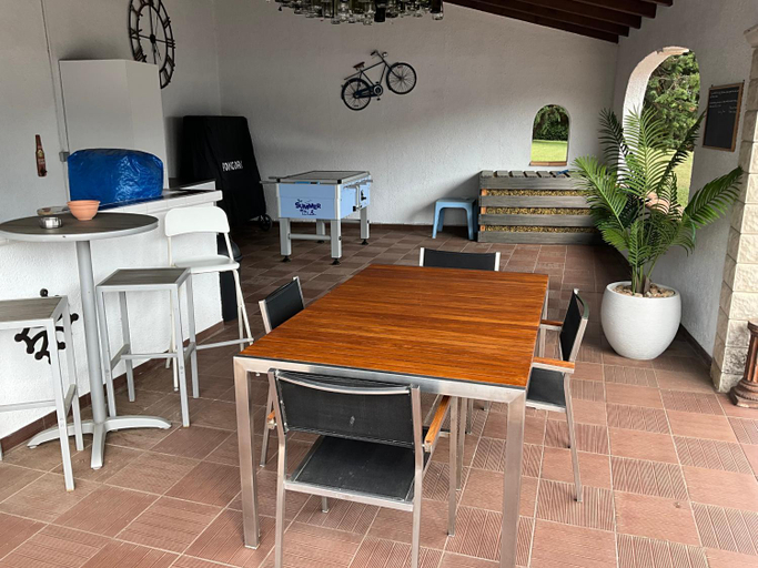 Others 4, Number9 Studio - Now with air conditioning, Aude