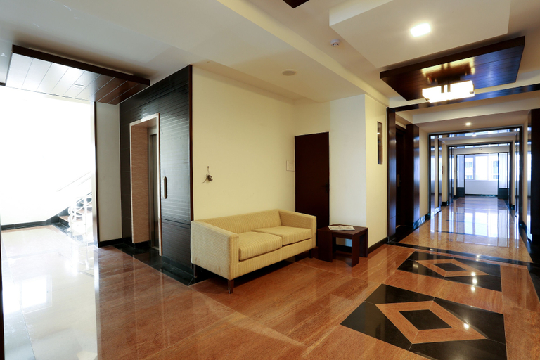 Others 5, Fressotel Seetharam, Coimbatore