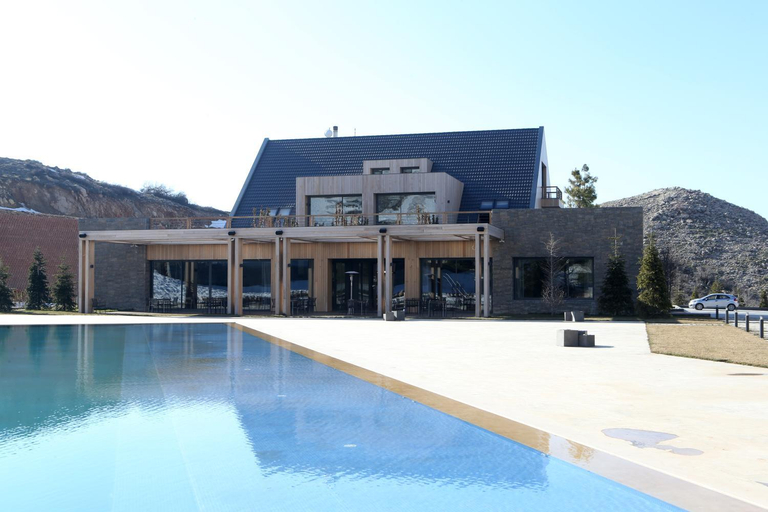 Sport & Beauty 2, Le Grand Chalet Zaarour, El Metn