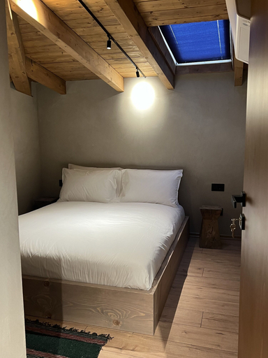 Bedroom 3, Faces & Places Boutique Hotel, Tiranës