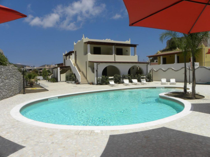 Sport & Beauty 4, Hotel Borgo Eolie, Messina