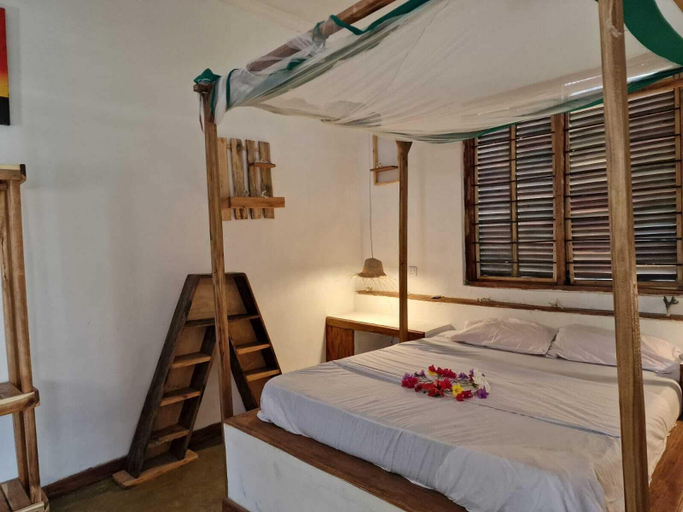 Bedroom 2, Coconut Mafia Island Bungalows, Mafia