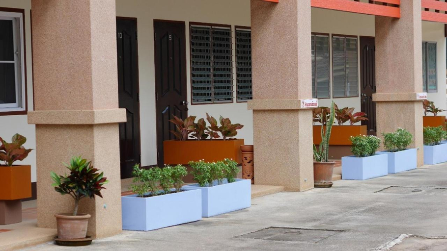 Others 3, Sangthong Building, Mae Chaem