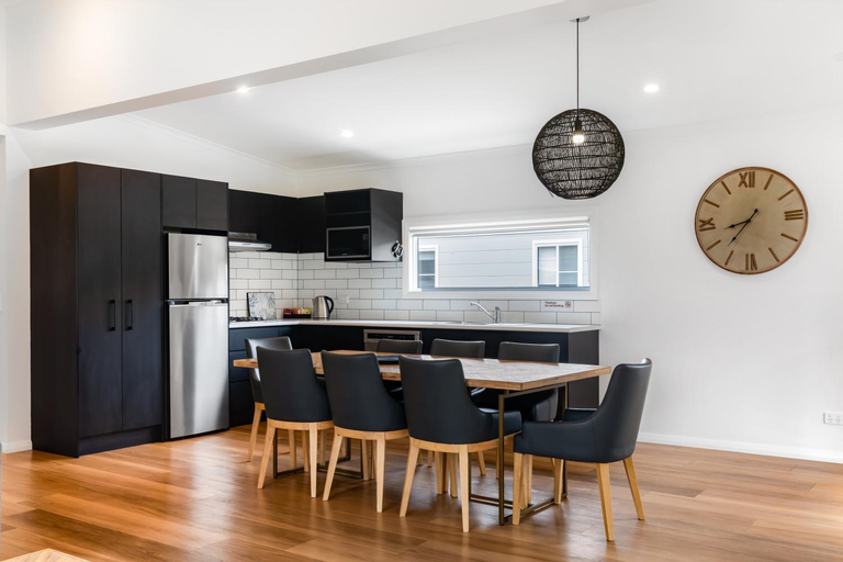 Dining Room 7