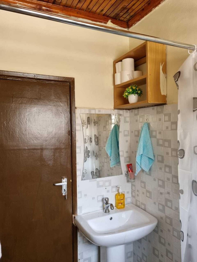 Bathroom, Lux Suites 2 Bedroom Donholm Bungalow, Embakasi East