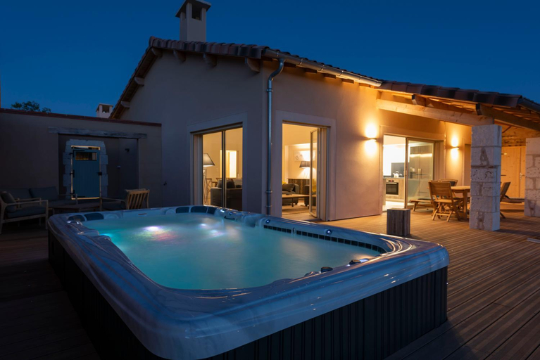 Others 5, La Durantie - Villas avec piscine, Tarn