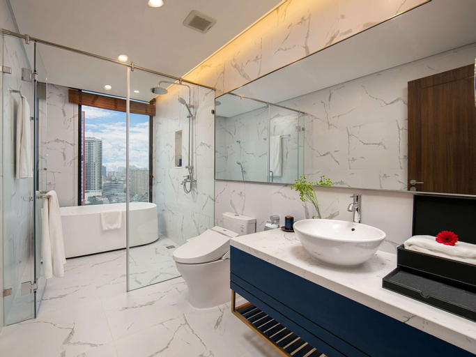 Bathroom 6