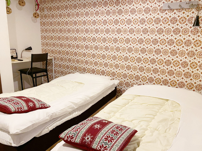 Bedroom 3, Hotel Mikado - Hostel, Osaka