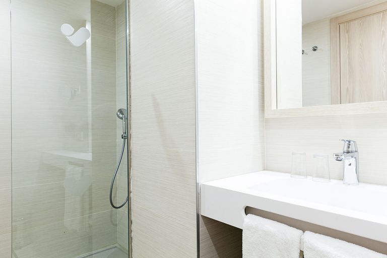Bathroom 4, Diamant Hotel y Aparthotel, Baleares