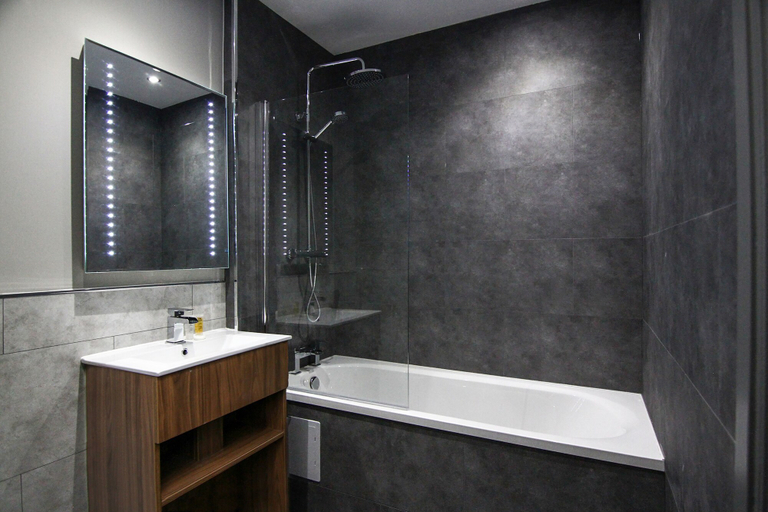 Bathroom 4, The Yorkshire, North Yorkshire