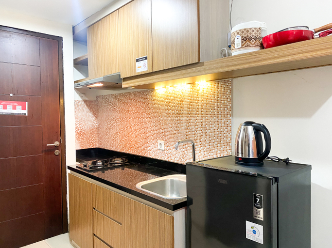 Others 4, Simply Look Studio at Grand Dhika City Apartment By Travelio, Bekasi