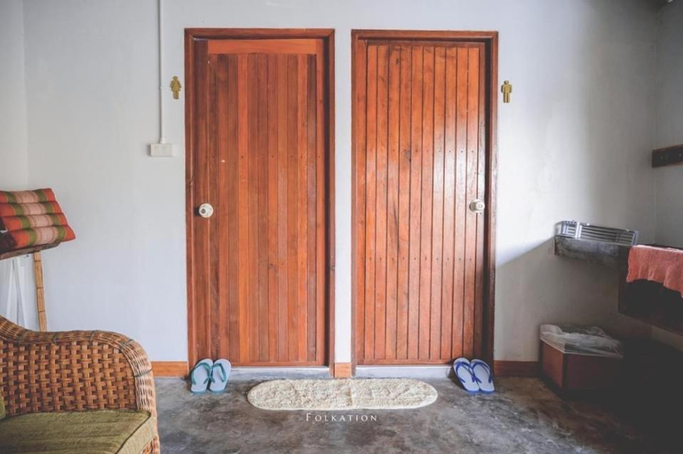 Others 5, Thipwararom homestay, Takua Pa