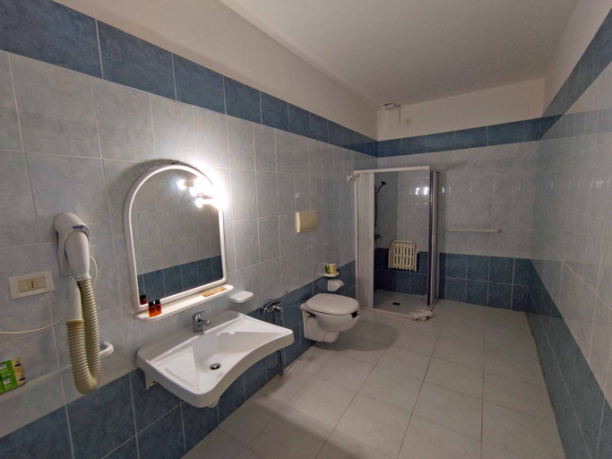 Bathroom 4, Picchio Hotel Pescoluse, Lecce