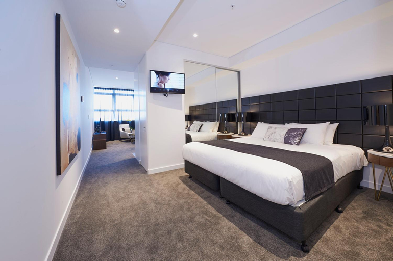 Bedroom 2, Silkari Suites at Chatswood, Sydney
