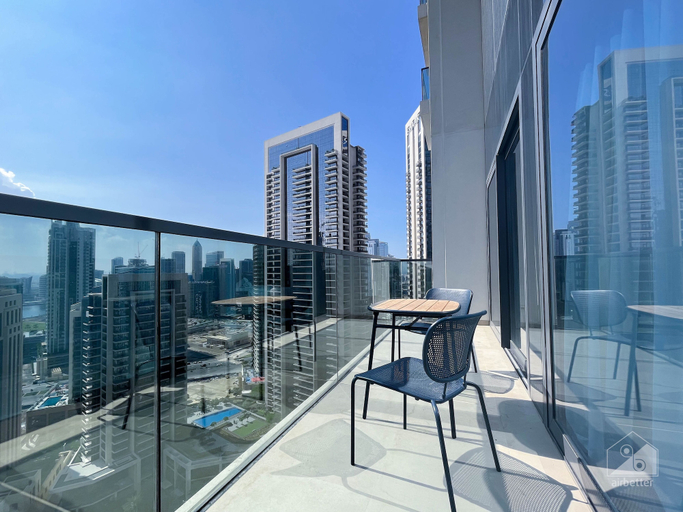 Others 5, Stunning Apt with Breathtaking Views Downtown, Dubai
