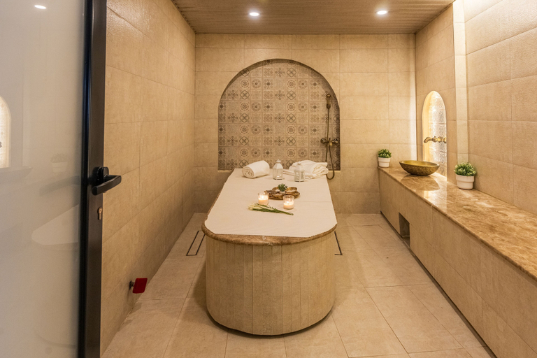 Bathroom 5, Al Salam Hotel, Kuwait City